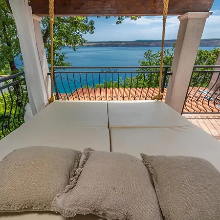 Villa Cikas Palmhouse Jadranovo