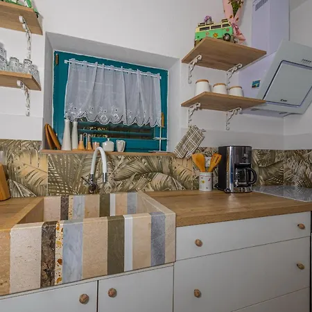 Vilă Cikas Palmhouse Jadranovo